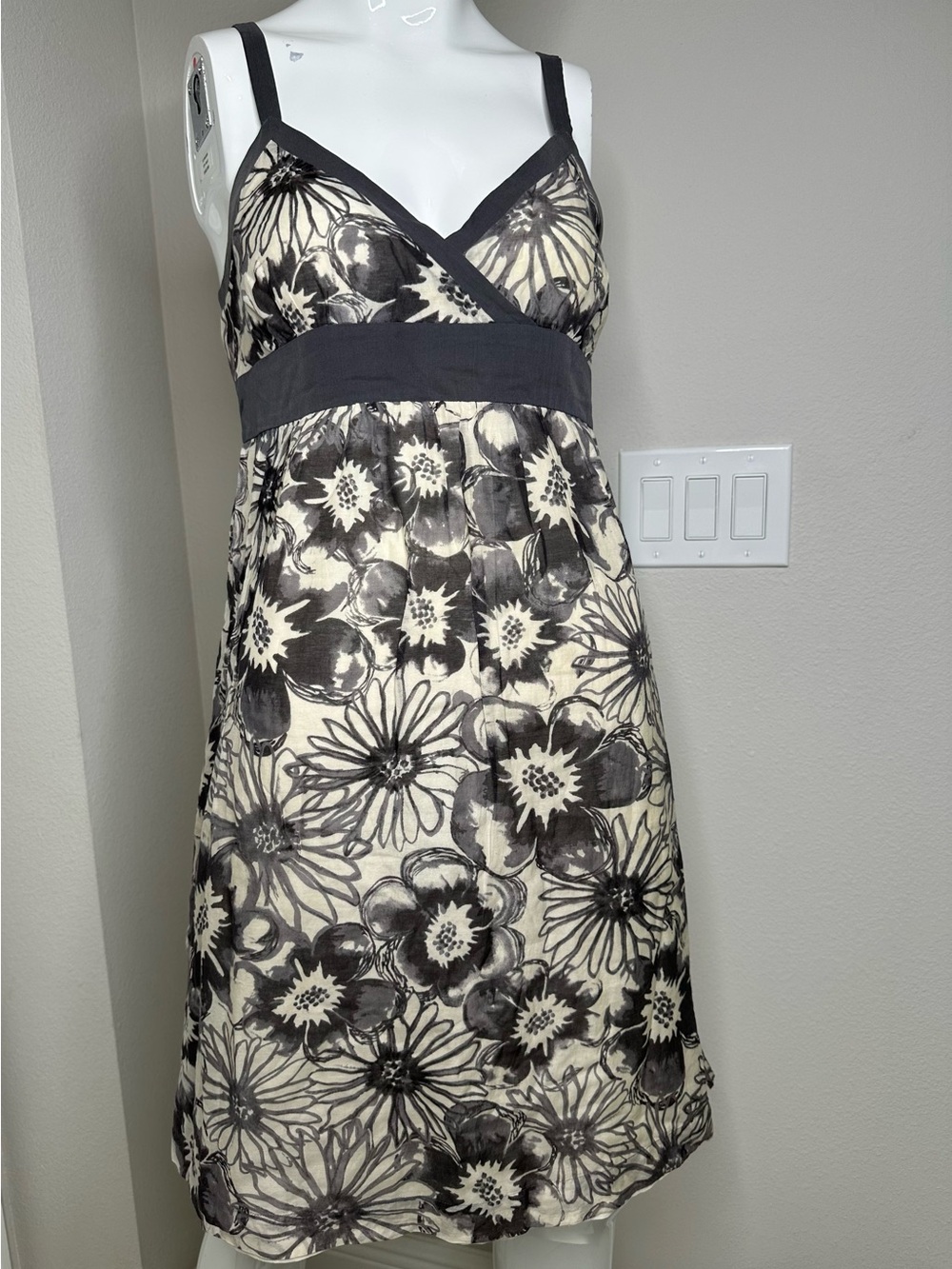 VINCE Floral Cotton Silk Shirt Dress Slip On Pockets Women’s Size 8 M